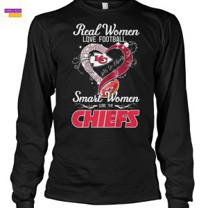 Real Women Love Football Smart Women Love The Kansas City Chiefs Unisex T-Shirt
