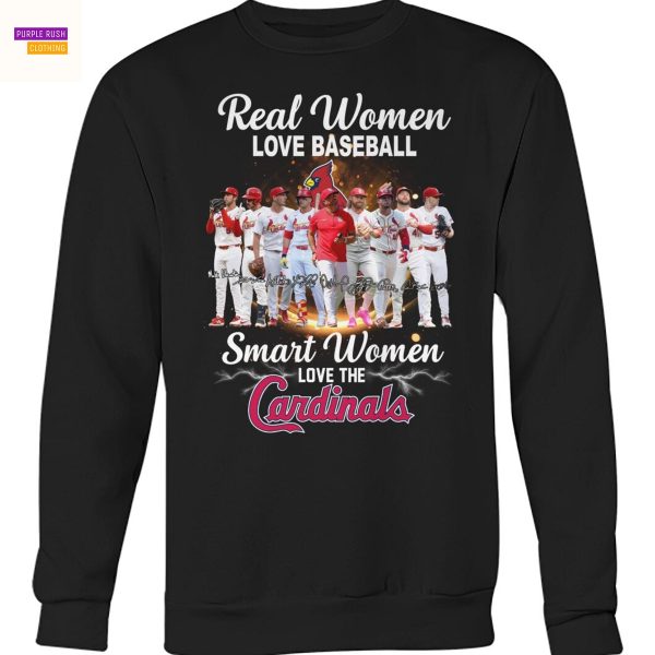 Real Women Love Football Smart Women Love The St Louis Cardinals Signature Unisex T-Shirt